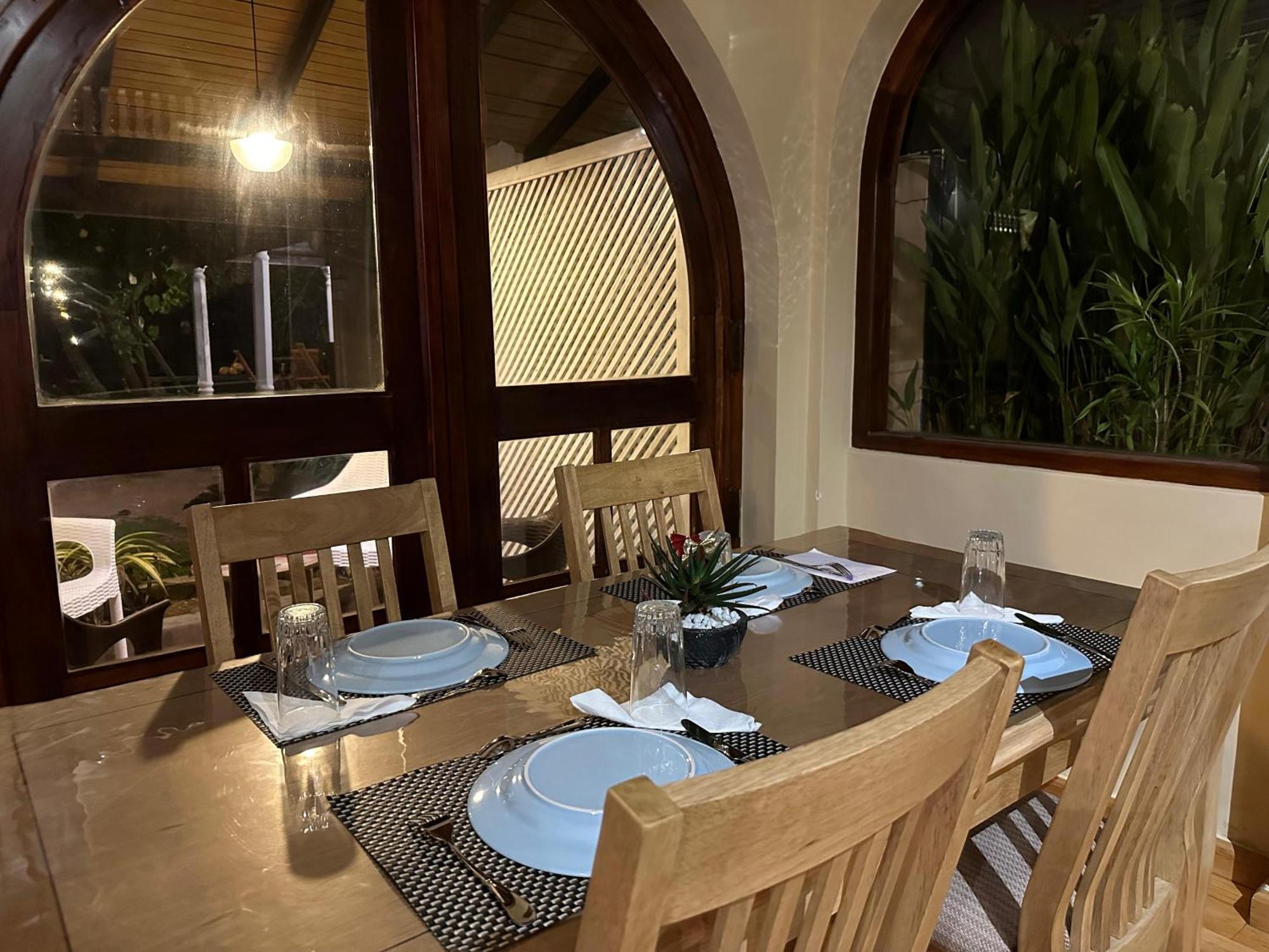 Bed and Breakfast Isle Of Thalpe à Unawatuna Extérieur photo