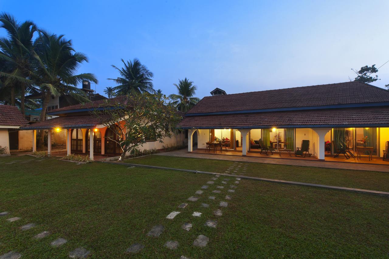 Bed and Breakfast Isle Of Thalpe à Unawatuna Extérieur photo